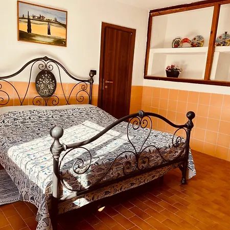 Casa Uliveto Vakantiehuis Diano San Pietro